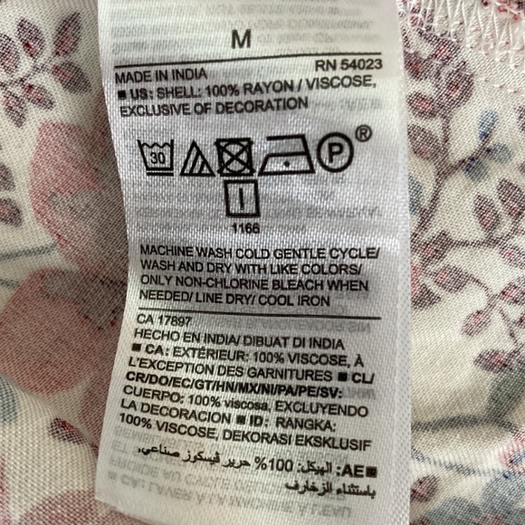 Cream and Red Floral V Neck Long Sleeve Dress - Picture 12 of 14